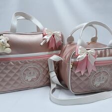 Kit Bolsas Bebê  na Praça da Árvore