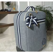 Mala Maternidade com Rodinhas em Linho Cinza