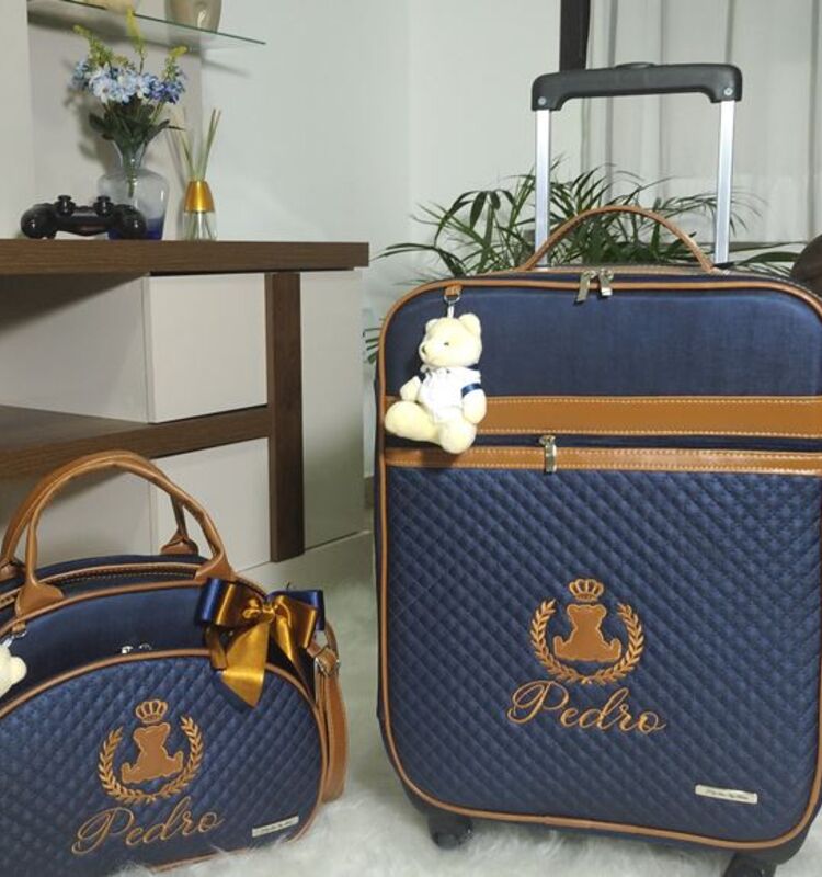 Mala com Rodinhas e Bolsa em Contagem